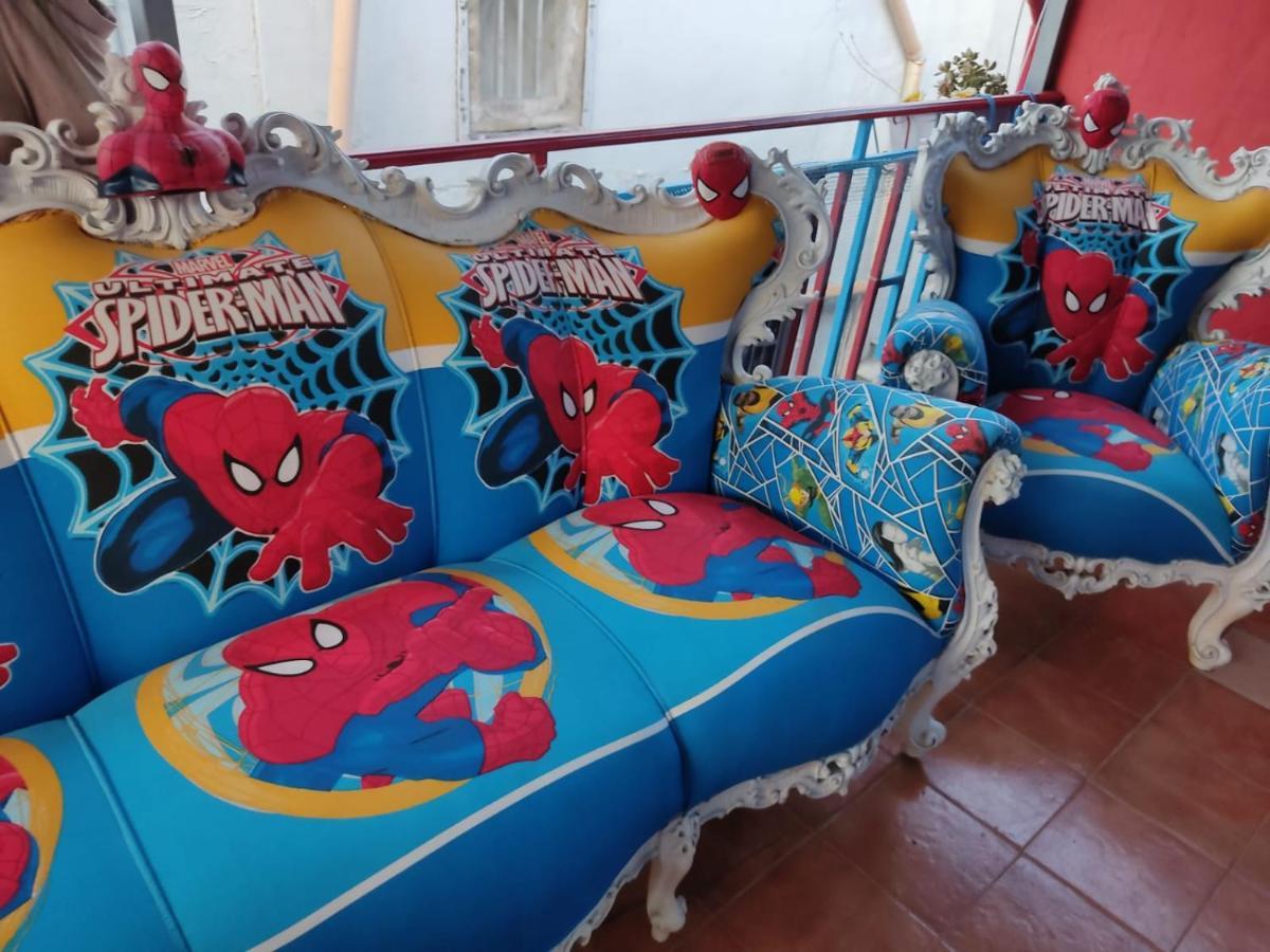 ホテル Spiderman House カターニア エクステリア 写真