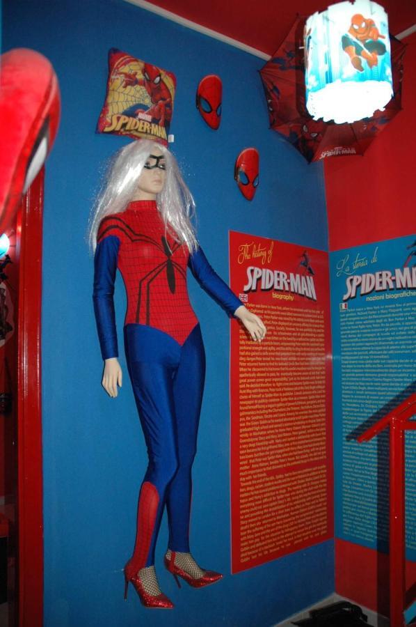ホテル Spiderman House カターニア エクステリア 写真